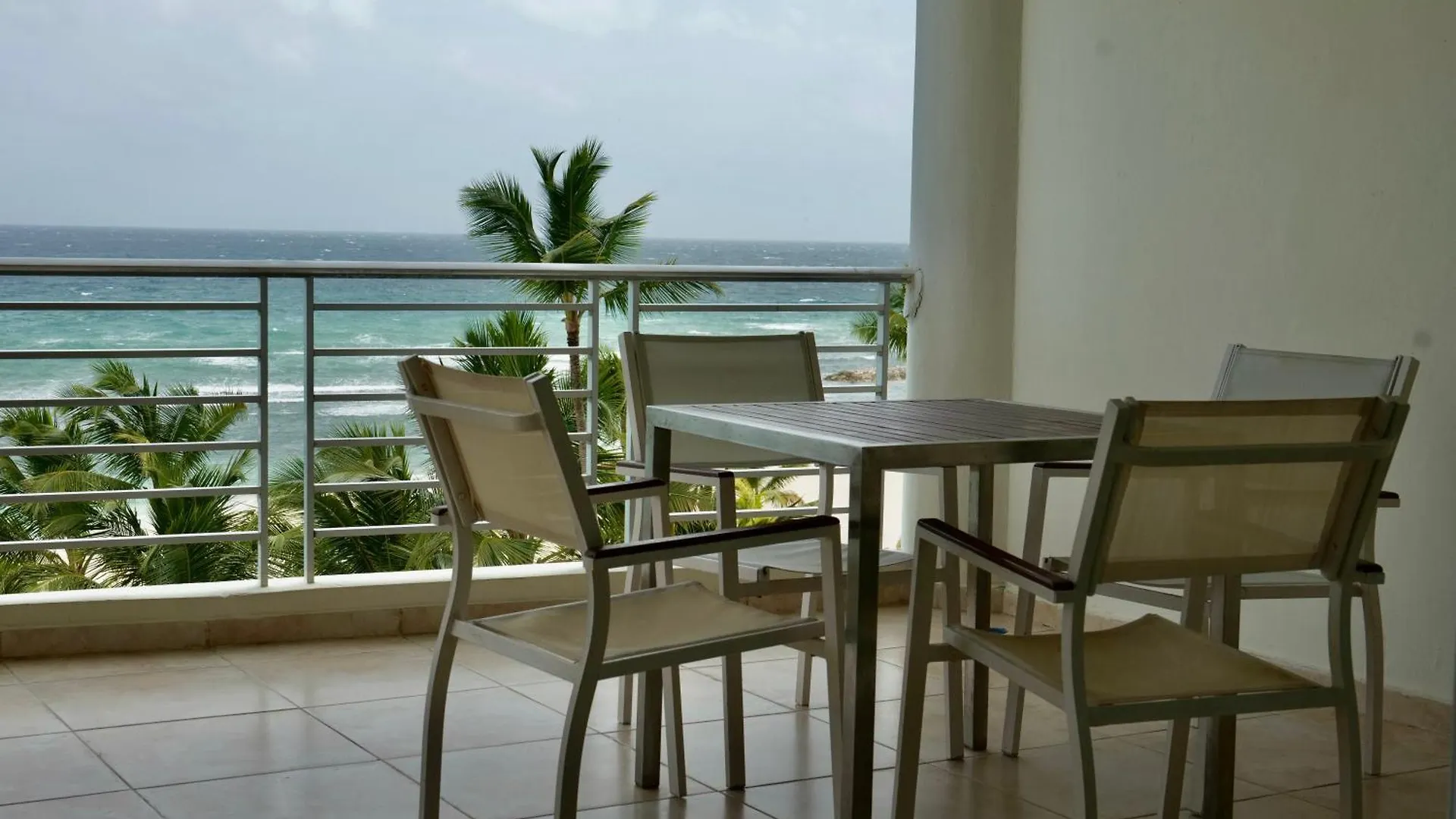 Apartment Costadelsol-Juandolio-Seaview-Frontbeach-Cozy-2Br-3Bds-6Pax- Juan Pedro